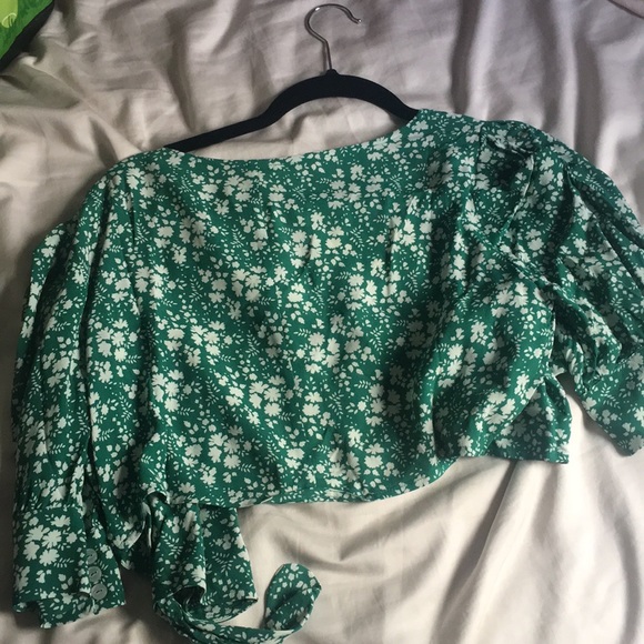 For love and lemons green top size L - Picture 4 of 5